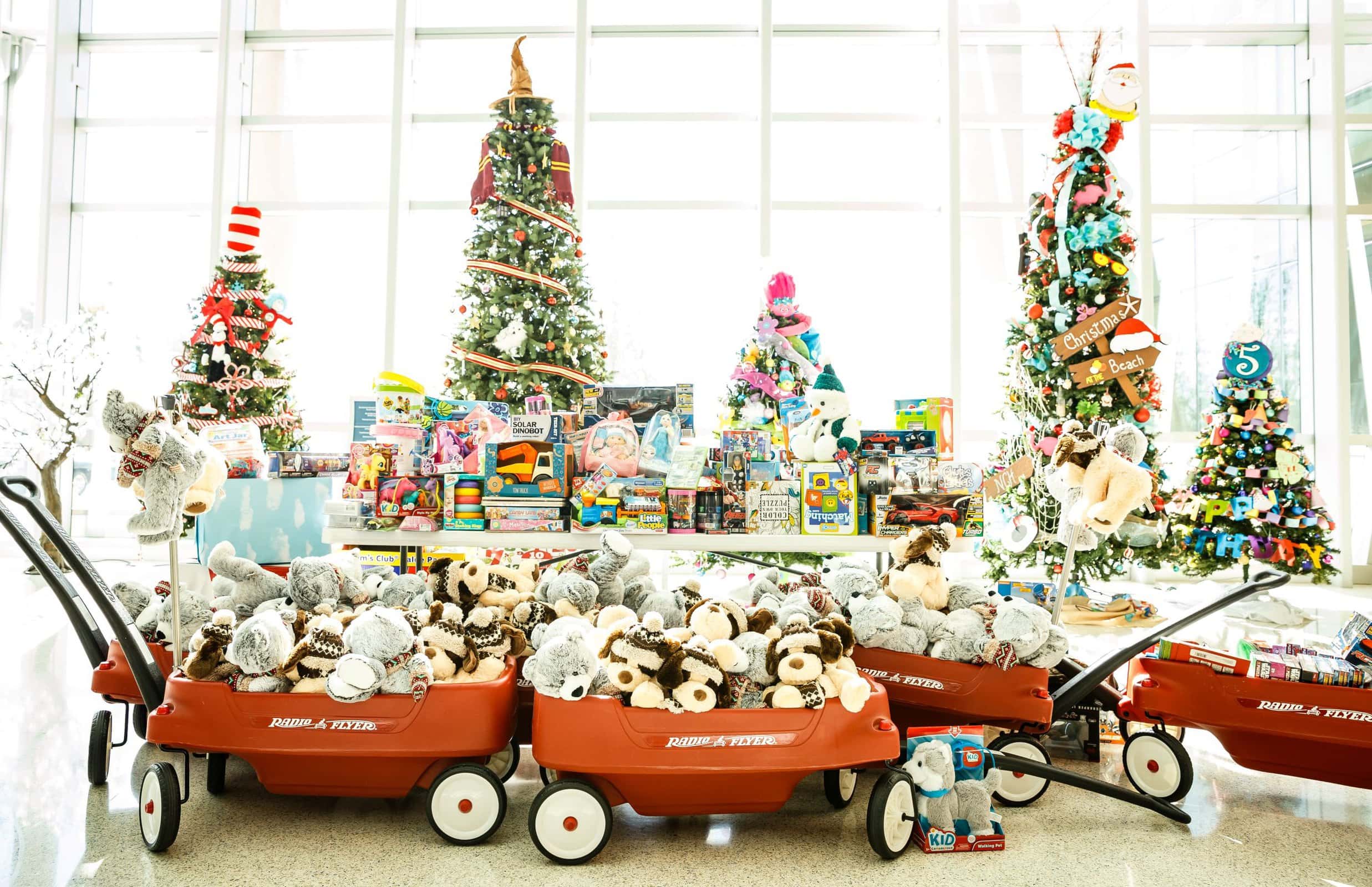 How to Ask for Donations During the Holiday Season